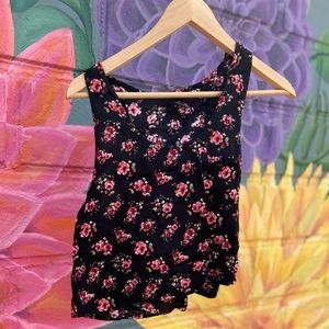 Float floral crop top by Timing